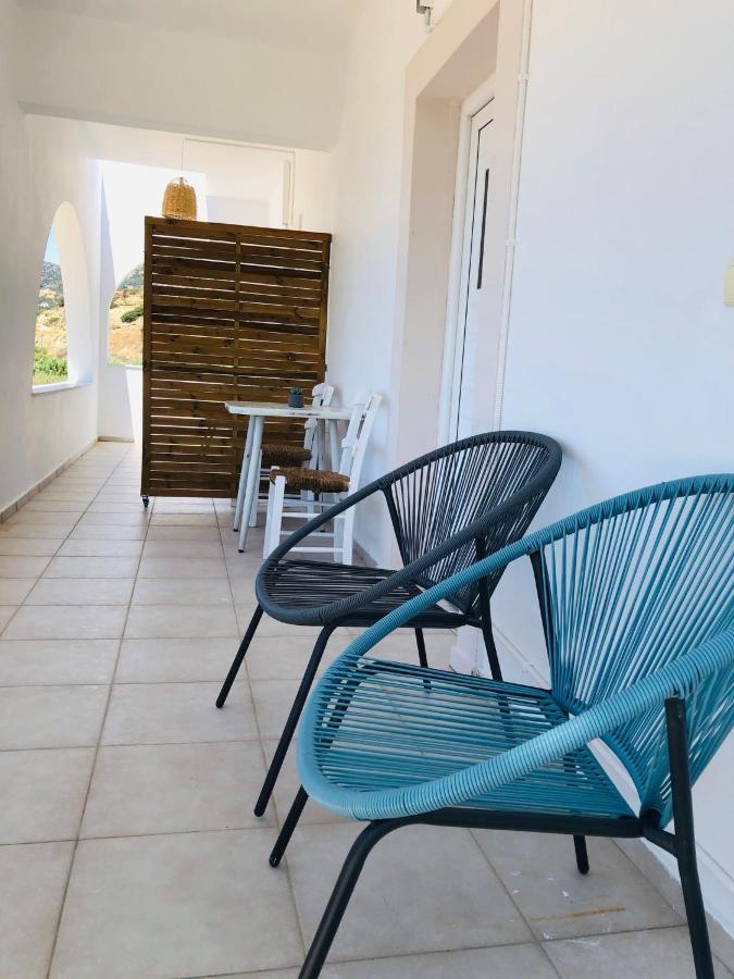 Mini Villas Avra Keratokampos Exteriör bild