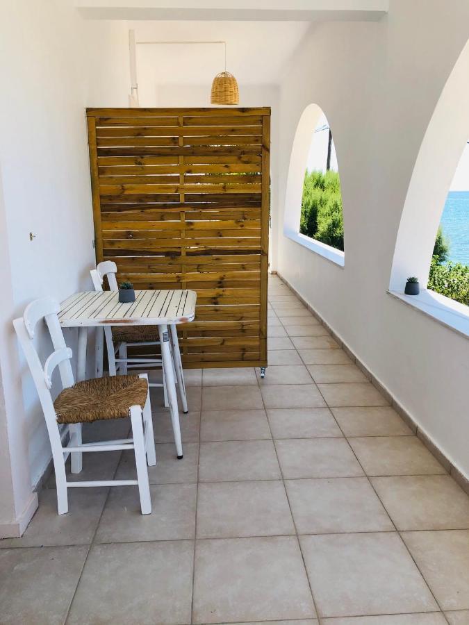 Mini Villas Avra Keratokampos Exteriör bild